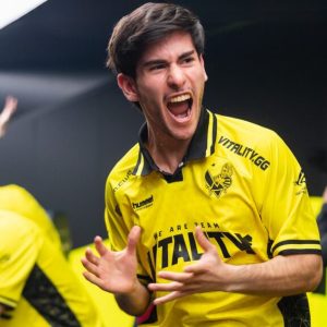 Entry vs. Opener: Why flameZ Excels Where donk Falls Short