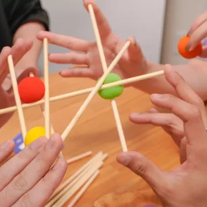 Yubibo Review: A Fun Team Game with Sticks and Fingers